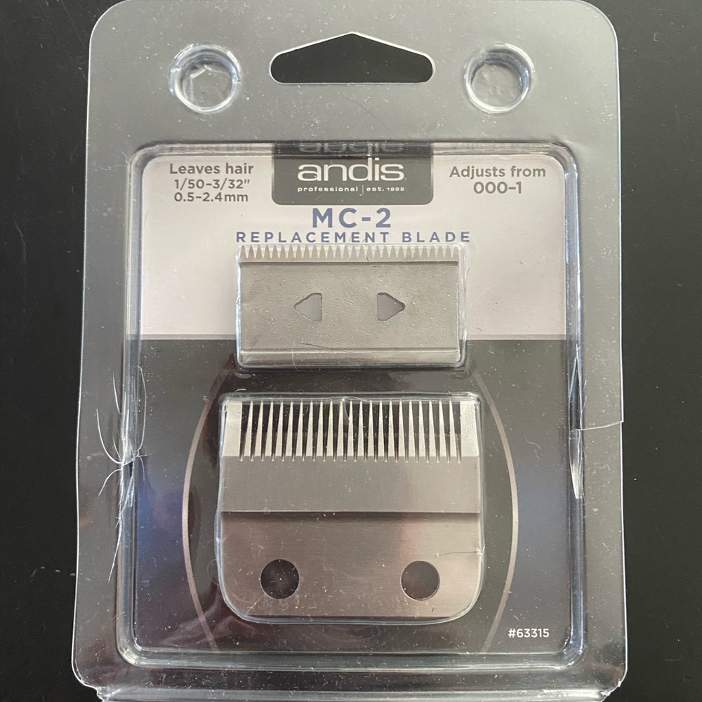 Andis MC-2 replacement blades.